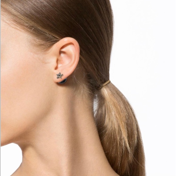 ♦️sold♦️Dior brass CD and star tribale $550 - Picture 8 of 8